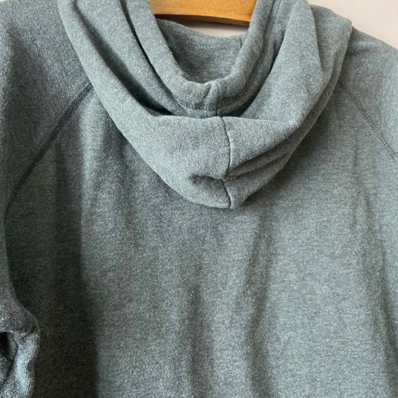 ✨3/$30✨ SWS Women’s Dark Grey Long Sleeve Hoodie - Picture 6 of 7